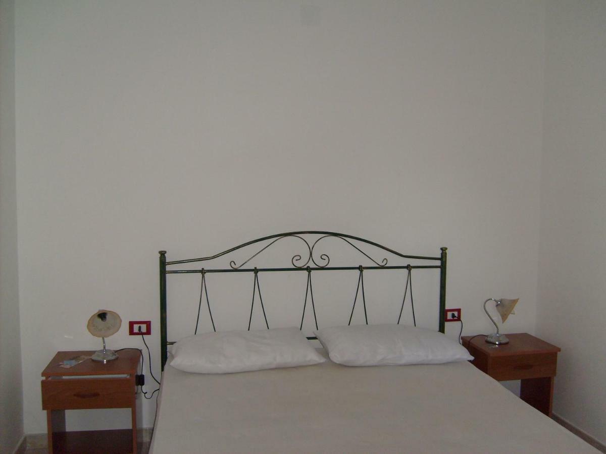 B&B La Seta Rossa Galatone Exterior photo